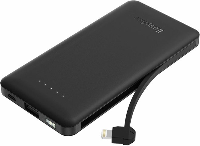 A corto di batteria? Offerta top per Power Bank EasyAcc con cavo Lightning integrato