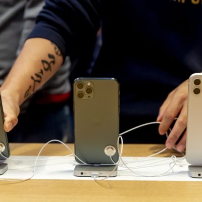 Febbraio 2020, spedizioni totali di smartphone in caduta libera