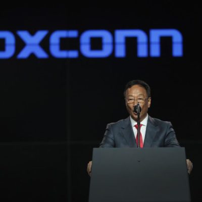 Foxconn conferma: il peggio è superato, riprese tutte le attività