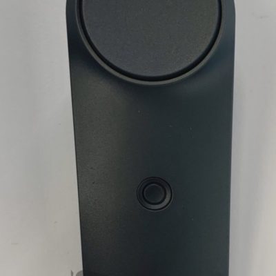 Apple testa il suo visore AR con controller e gioco di bowling