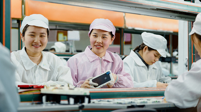 Finisce il lockdown nella iPhone City, ma Apple aumenta la sua indipendenza dalla Cina