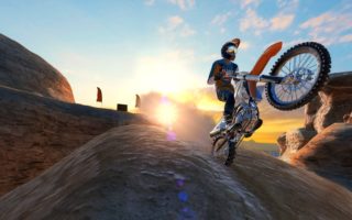 Dirt Bike Unchained, le leggende della moto arrivano su iOS