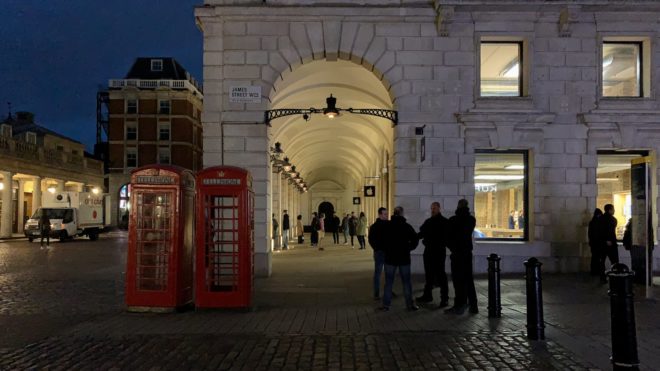 UK, i primi Apple Store riapriranno dal 15 giugno