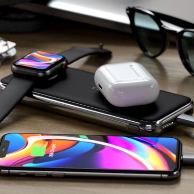 Satechi Quatro Wireless, il power bank che ricarica iPhone, AirPods e Apple Watch
