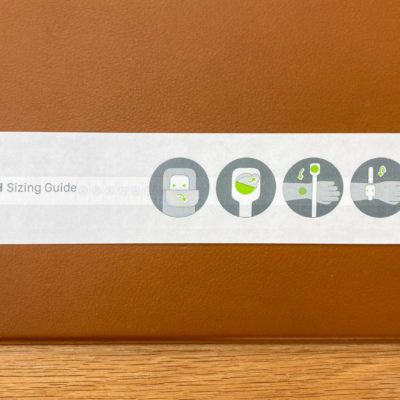 Negli Apple Store puoi provare la misura giusta dei cinturini Solo Loop