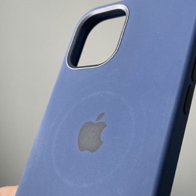 Apple avvisa che il caricatore MagSafe può lasciare un’impronta sulle custodie in pelle