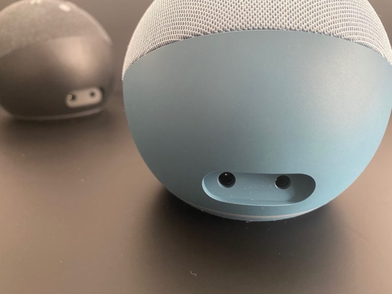 Echo Dot (5ª generazione) bianco ghiaccio a € 49,96 (oggi)