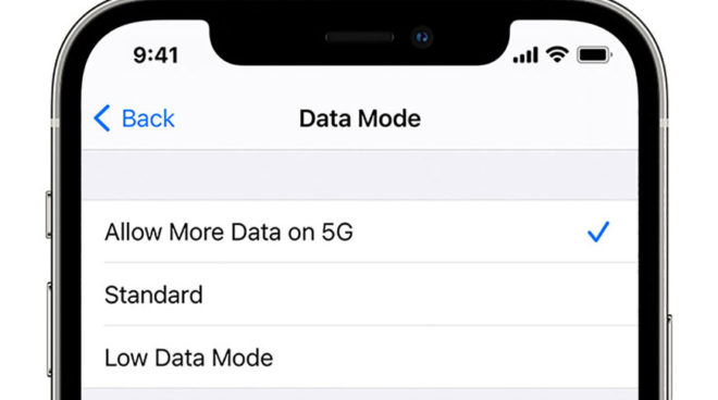 iPhone 12 supporta il download di iOS in 5G, ma non sempre in modo automatico