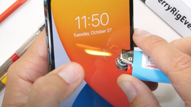 iPhone 12 Pro sotto tortura: graffi, fuoco e non solo!