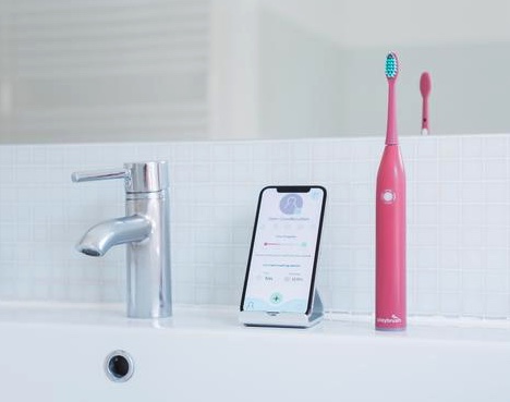 Playbrush Smart One, lo spazzolino che si connette al tuo iPhone