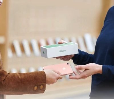 UK contro Apple: “Contribuisce alla cultura dei dispositivi usa e getta”