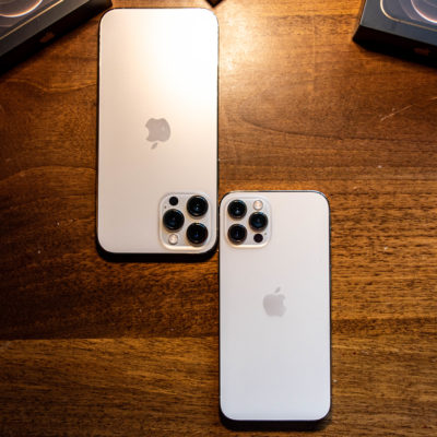 Apple: multa in Brasile per non aver incluso il caricabatterie nella confezione dell’iPhone 12