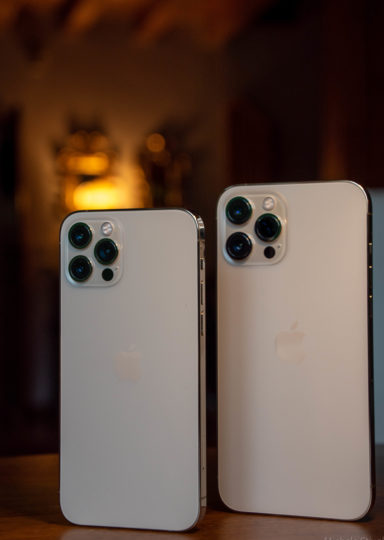 Il ritardo degli iPhone 12 ha avvantaggiato Apple?