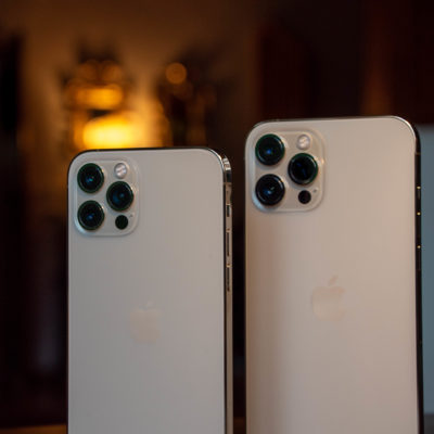 Il mercato degli smartphone cala, ma Apple vende più iPhone rispetto all’anno precedente