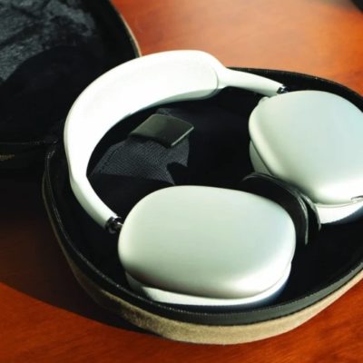 AirPods Max, arrivano le prime custodie protettive di terze parti