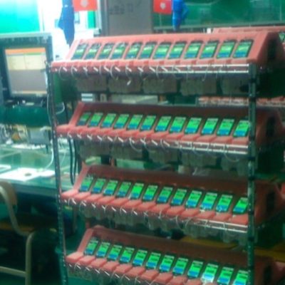 Nuove foto mostrano l’assemblaggio del primo iPhone