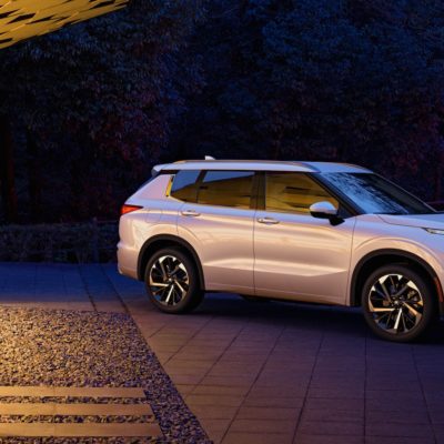 Mitsubishi, al via l’adozione di CarPlay wireless