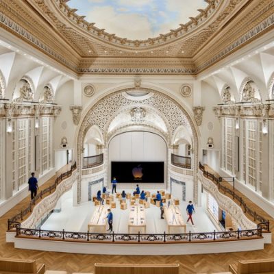 Apple Tower Theatre: le foto del nuovo store di Los Angeles