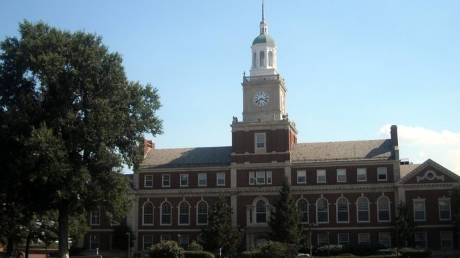 Apple stanzia 5 milioni di dollari a favore di college e università “black”