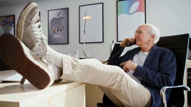 Il comico Larry David come responsabile dell’App Store in un video mai trasmesso
