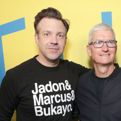 Tim Cook partecipa alla proiezione privata della seconda stagione di Ted Lasso
