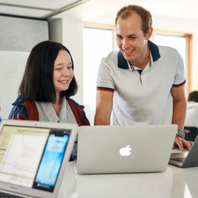 Apple annuncia due iniziative dedicate al coding