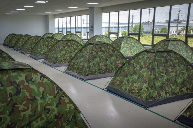 Pericolo COVID-19, i lavoratori dei fornitori Apple in Vietnam dormono negli stabilimenti