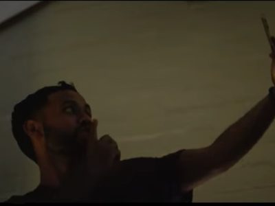 “In the Dark”, lo spot Apple sulla modalità Notte di iPhone 12