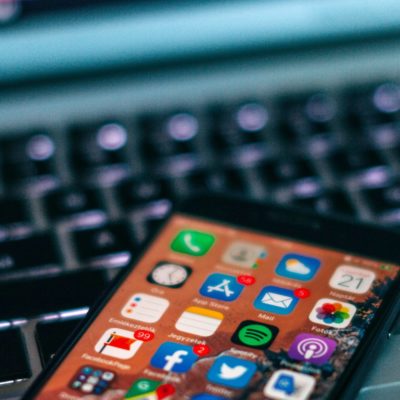 Apple annuncerà un sistema per rilevare materiale pedopornografico nella libreria di foto degli utenti