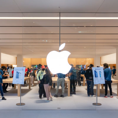 Entra nel nuovo Apple Store nel Bronx direttamente da casa tua