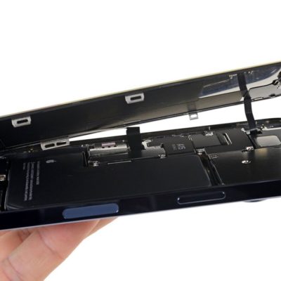iFixit smonta iPhone 13 e iPhone 13 Pro e svela i dettagli hardware del dispositivo