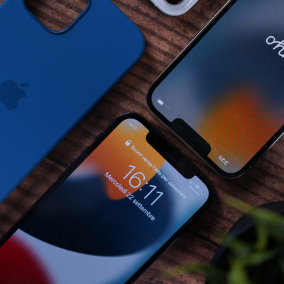 Gli iPhone di oggi costano quasi il doppio rispetto al 2007 e i profitti aumentano