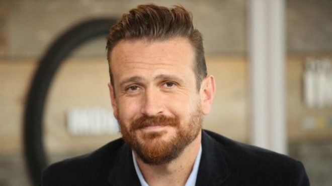 Jason Segel reciterà nella nuova serie comedy Shrinking