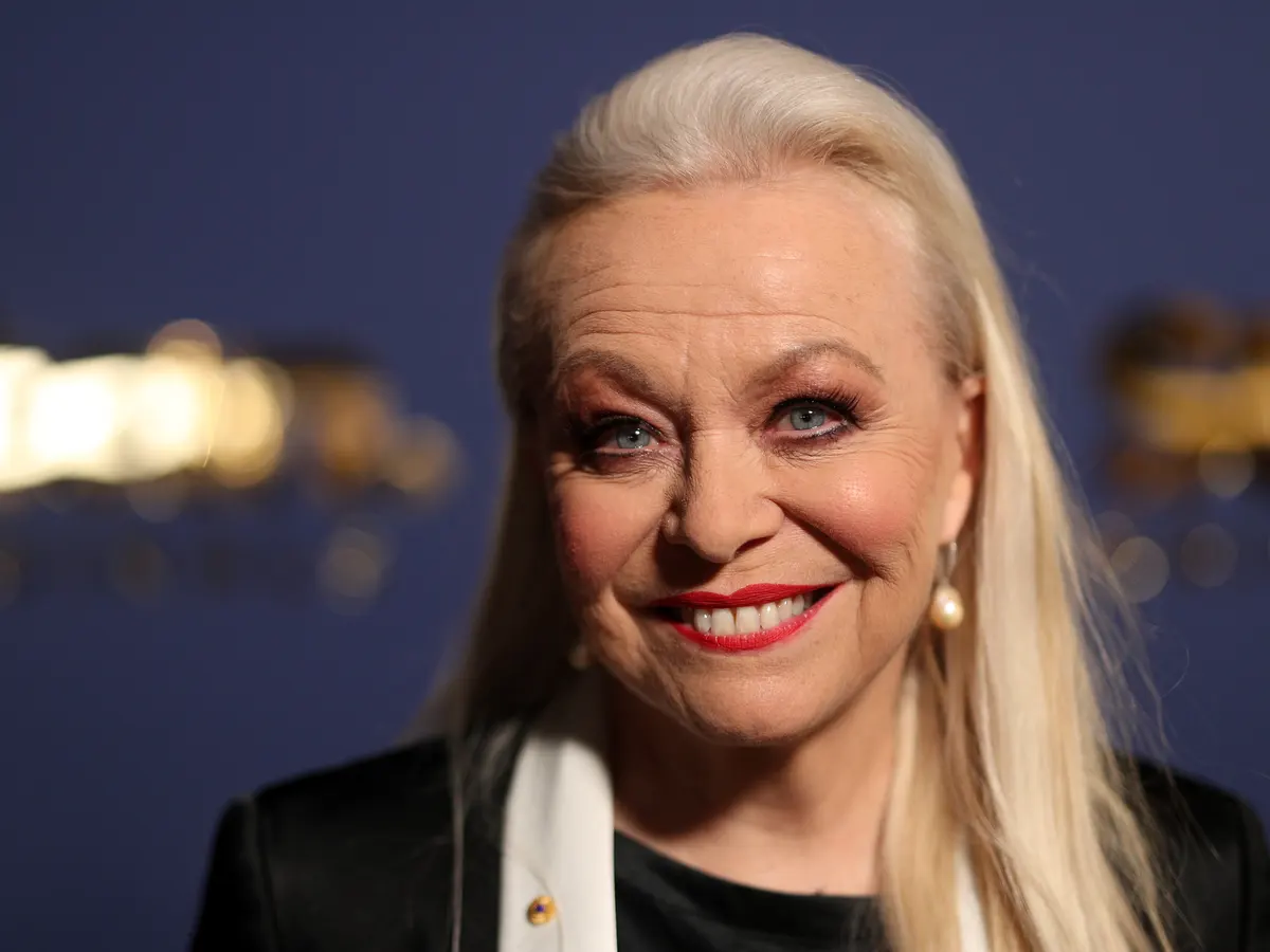 Jacki Weaver hello tomorrow apple