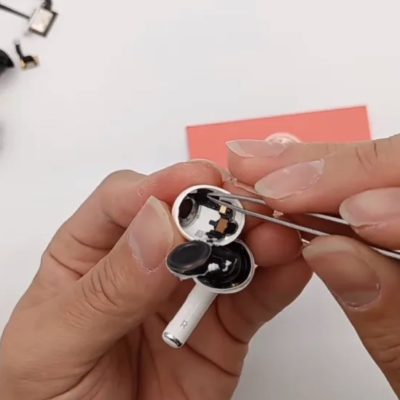 AirPods 3, il teardown rivela le (poche) differenze con gli AirPods Pro