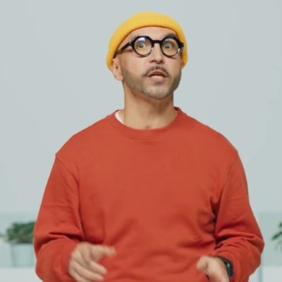 Maccio Capatonda come Tim Cook per presentare un prodotto molto particolare