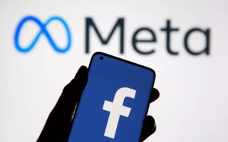 Gli sconosciuti non potranno inviare messaggi diretti agli adolescenti su Instagram o Facebook