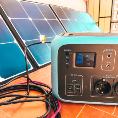 Il pannello solare Bluetti SP200 offre 200W per alimentare le power station in outdoor