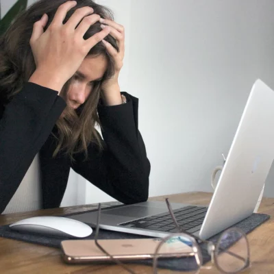 Quanto tempo impiegheresti per leggere i termini e condizioni dell’Apple ID?