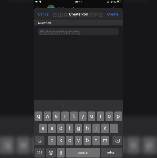WhatsApp, in arrivo novità per i sondaggi