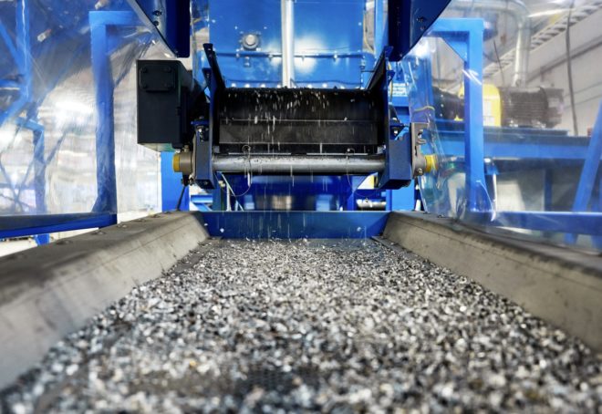 Apple aumenta l’utilizzo di materiali riciclati nei suoi prodotti