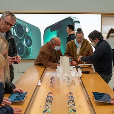 Apple nuovamente accusata di pratiche illegali contro la sindacalizzazione dei dipendenti