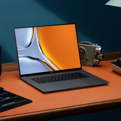 Huawei presenta i nuovi laptop per il lavoro in mobilità: ecco MateBook 16s e MateBook D 16