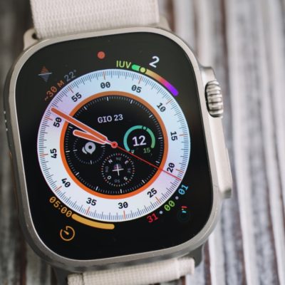 Sul futuro Apple Watch Ultra potrebbe avere un display microLED