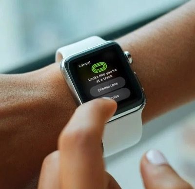 Gli Allenamenti su pista automatici su Apple Watch arrivano anche in Italia