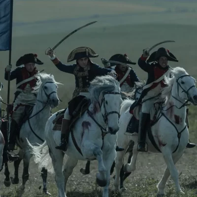 Apple TV+ ufficializza le date di lancio di Napoleon e The Crowded Room