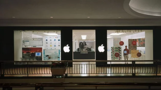 Il primo Apple Store della storia si sposta in un altro luogo