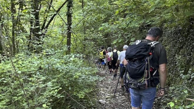 Due turisti si perdono nei boschi della toscana, salvi grazie a “SOS emergenze via satellite”