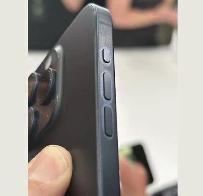 Apple: le impronte digitali possono alterare temporaneamente il colore degli iPhone 15 Pro