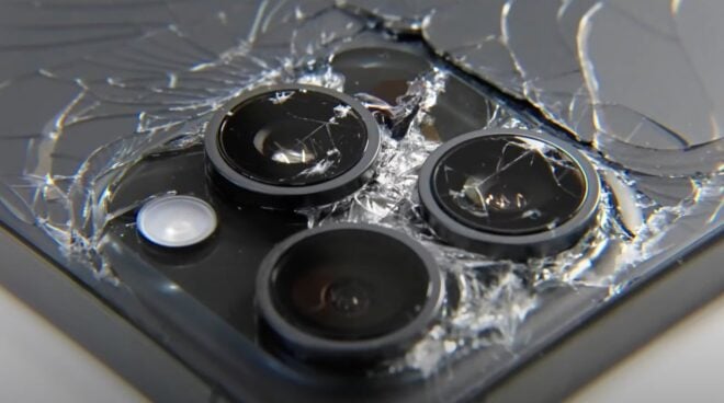 Un test di caduta mostra che il vetro dell’iPhone 15 Pro Max non è più fragile di quello di altri telefoni premium